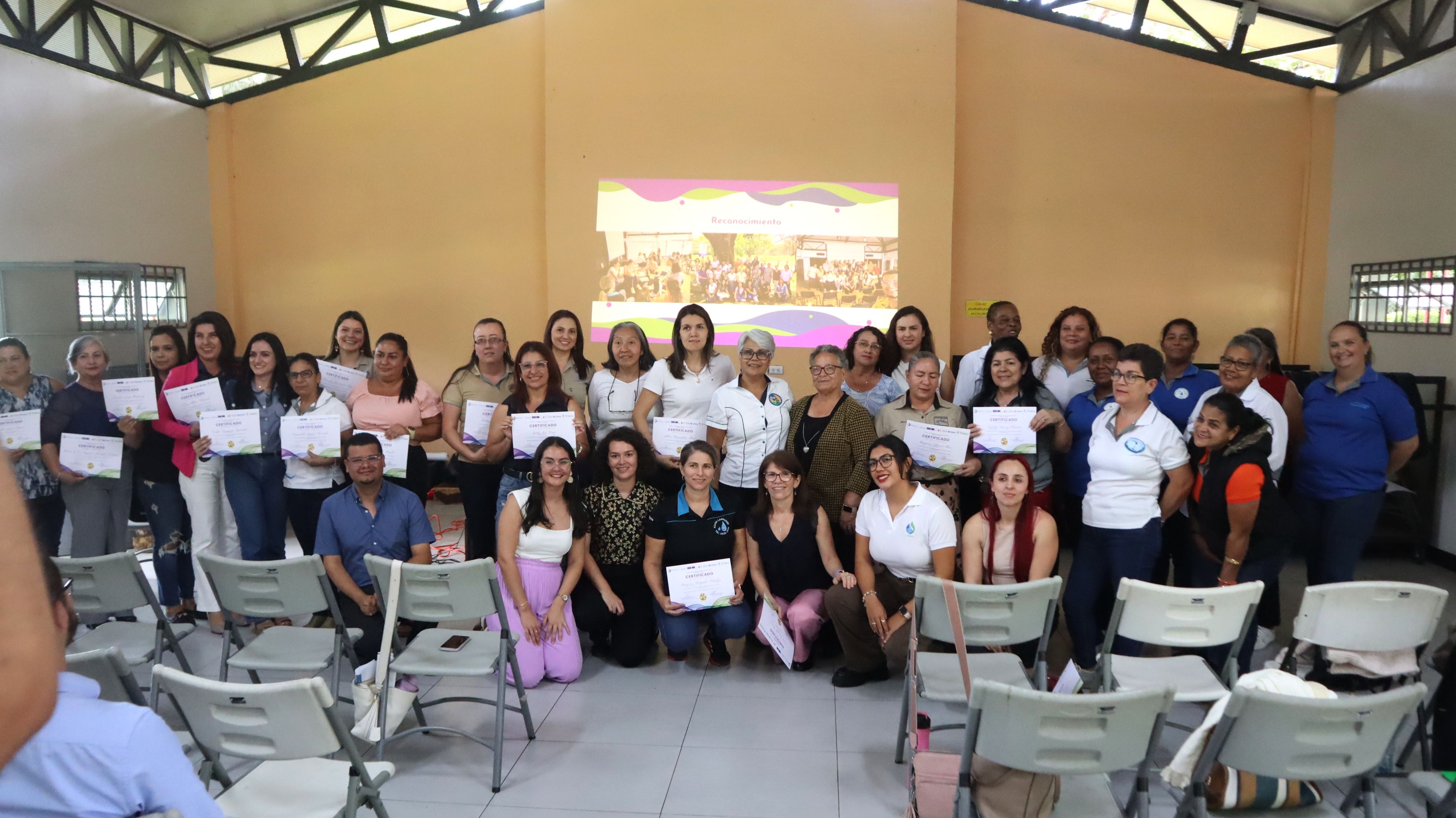 Rede de Mujeres Gestoras Comunitarias del Agua